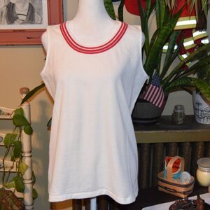 Vintage 1960s Koret of California White and Red Knit Sleeveless Shirt Size Med